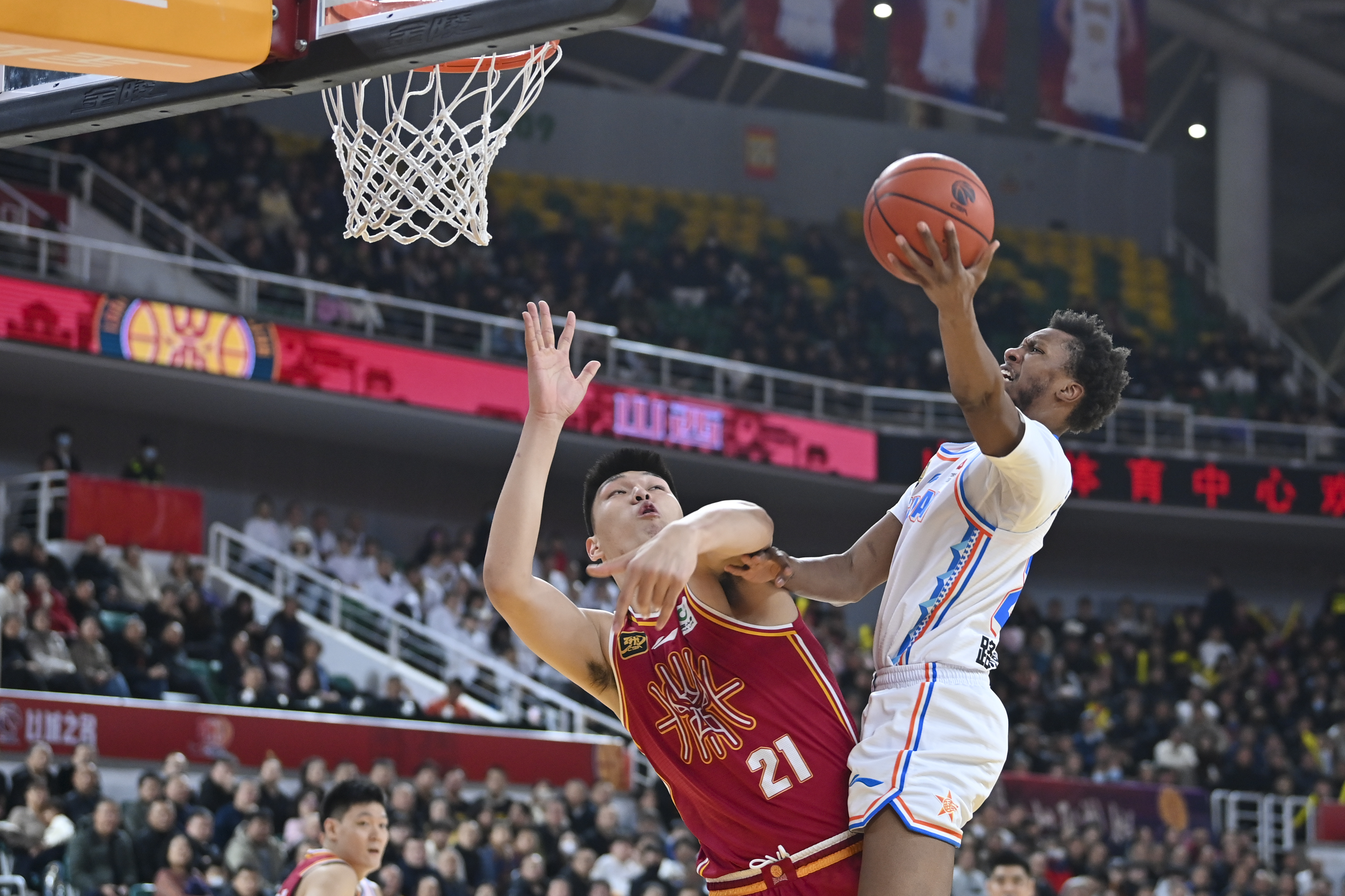 J9九游会登录入口包含多特蒙德迎CBA常规赛关键赛，清晨内部沟通，态度坚定，球队文化再被提及的词条